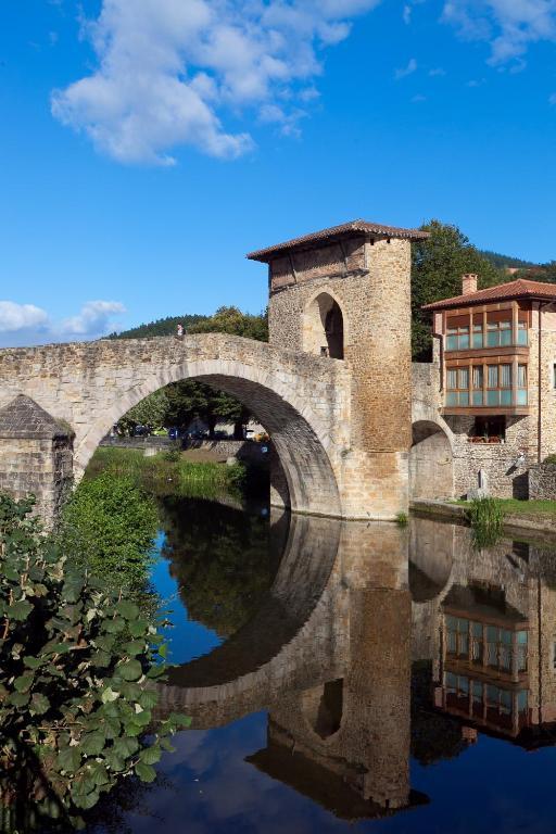 Hotel Convento San Roque Balmaseda Exterior photo